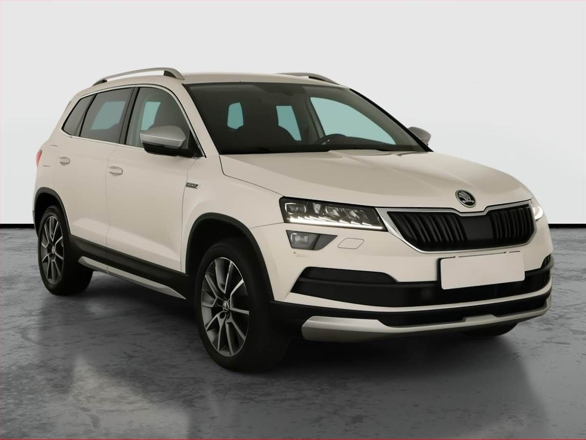 Škoda Karoq Scout 2.0 TDI, 4X4, ČR,1.maj