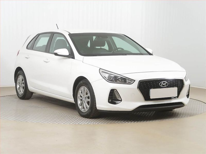 Hyundai i30 (2017) 1.0 T-GDI, Tempomat - fotografie inzerátu