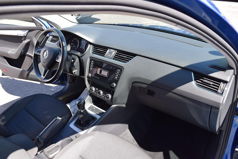 Škoda Octavia (2018) 1.4TSI 110kw AMBITION APP OPS  - fotka 34 z 43