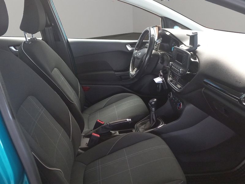 Ford Fiesta (2017) 1.1i 52kW, ČR, 1MAJ, tažné - fotka 11 z 15