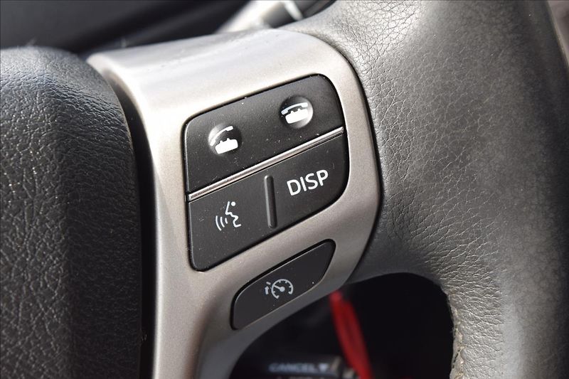 Toyota Verso 1,6 i 97KW NÍZKÉ KM 2XKOLA - fotka 39 z 48