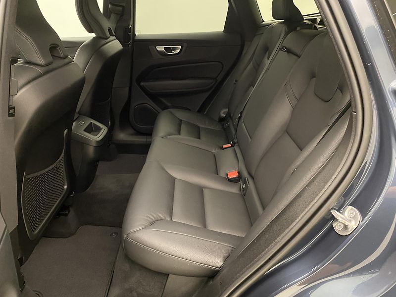 Volvo XC60 B4 AWD BRIGHT PLUS AUT CZ - fotka 5 z 60