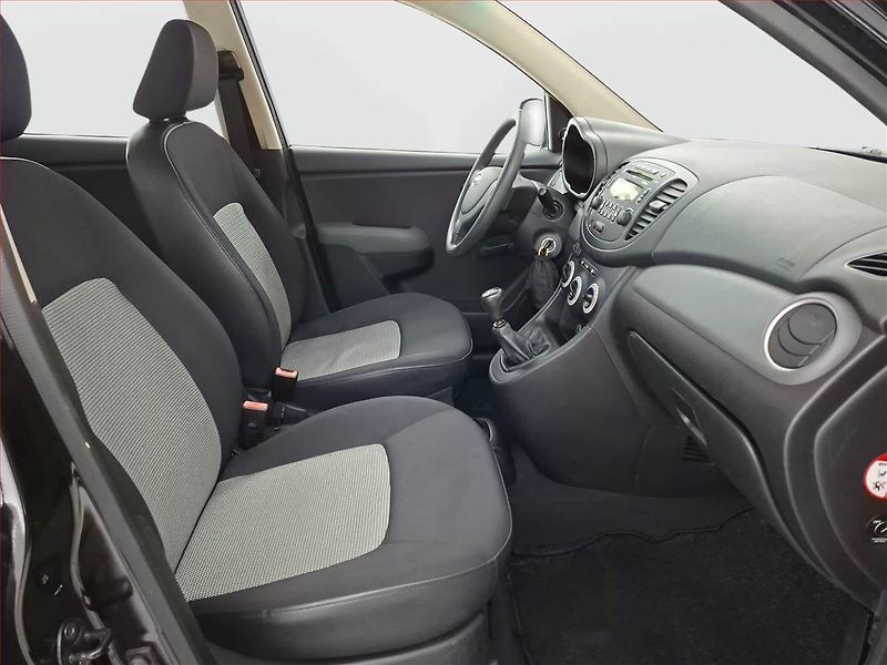 Hyundai i10 (2010) 1.1, po STK, zamluveno - fotka 9 z 14