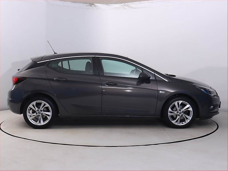 Opel Astra (2016) 1.4 T, Serv.kniha, Tempomat - fotka 6 z 18