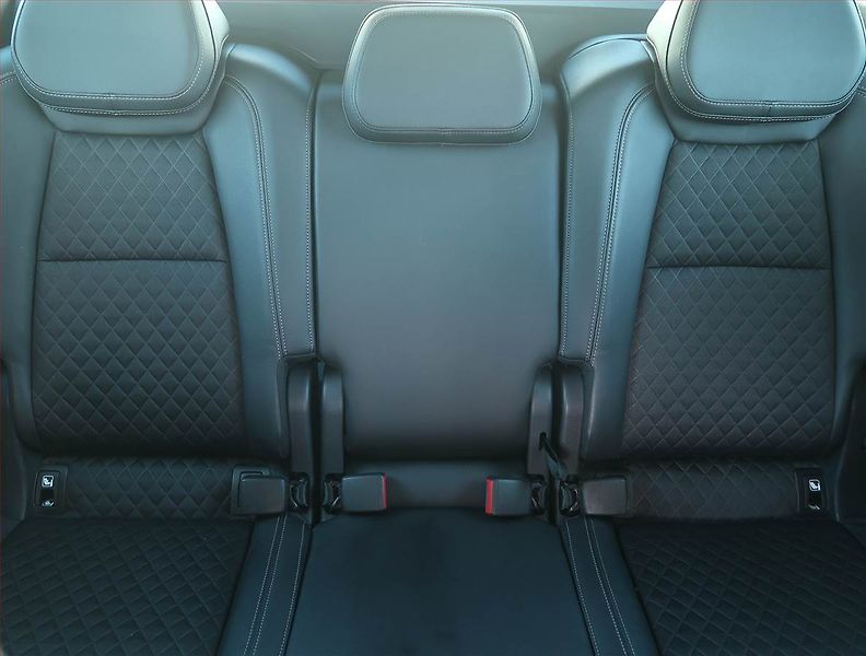 Škoda Karoq (2019) Style Plus 2.0 TDI, 4X4,Style - fotka 10 z 24
