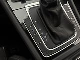 Volkswagen Golf 1,6 DSG DPH HIGHLINE 2XKOLA ČR - náhled 24