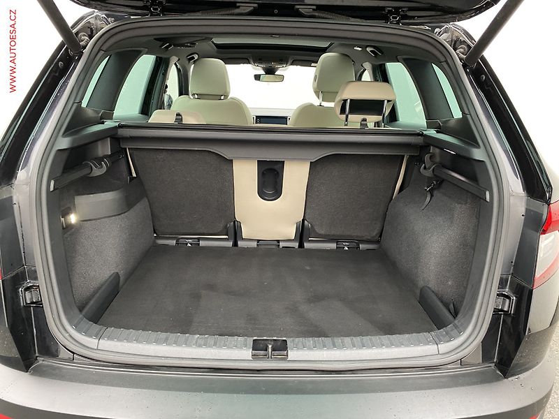 Škoda Karoq (2018) 2.0TDi 4x4, ČR, Style, DSG - fotka 7 z 23