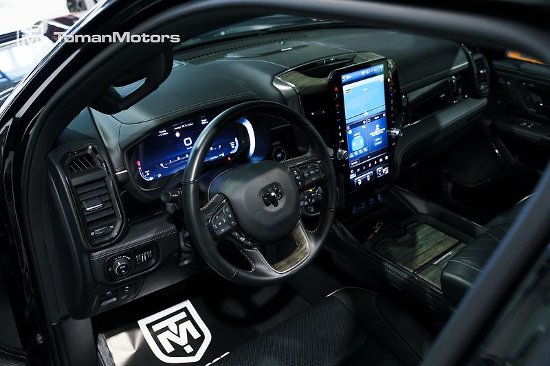 RAM 1500 (2024) Limited 540Hp Night RAMBOX - fotka 9 z 28