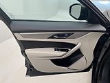 Jaguar F-Pace D300 R-DYNAMIC HSE REZERVACE - náhled 7