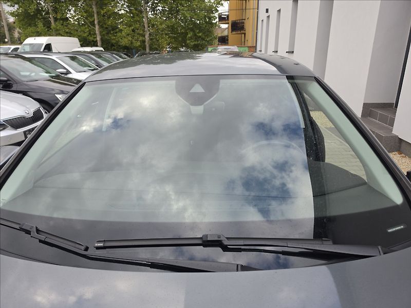 Seat Leon 1,4 TSi 92KW FR LED NAVI KŮŽE - fotka 48 z 49
