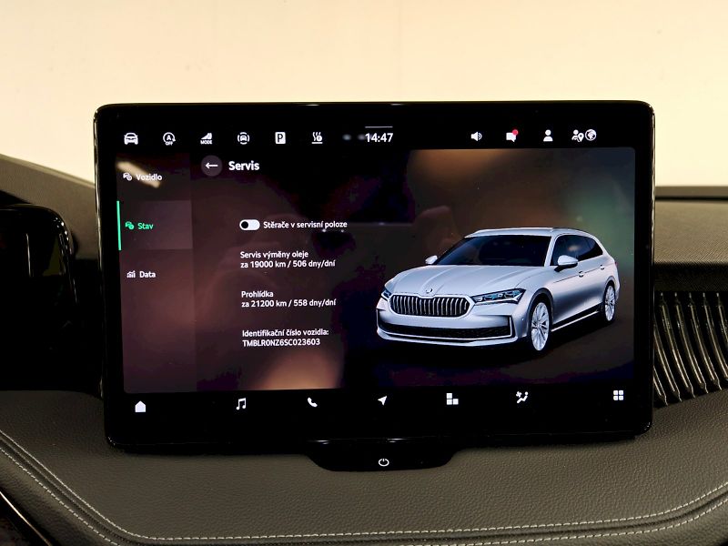 Škoda Superb (2024) Combi 2.0 TDI 142 kW DSG 4x4 L - fotka 20 z 35