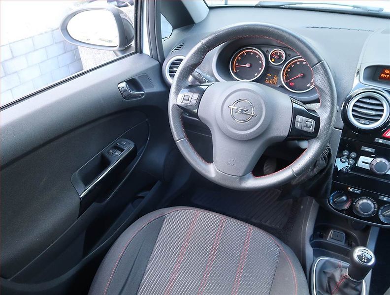 Opel Corsa (2012) 1.2, Serv.kniha, Tempomat - fotka 7 z 13