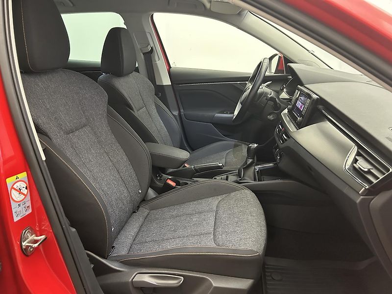 Škoda Scala 1.0 TSI Ambition - fotka 18 z 22