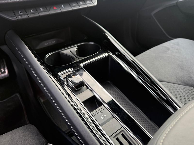 Škoda Enyaq Coupe SportLine 85 210kw SoH: - fotka 21 z 28