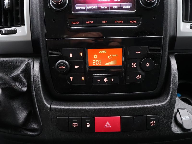 Fiat Ducato 3,0 Multijet L3 Maxi 6Míst DPH - fotka 19 z 27