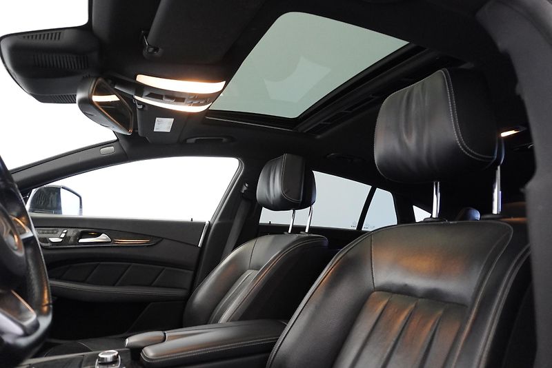 Mercedes-Benz CLS 3,0D 4MATIC AMG-LINE  - fotka 19 z 29