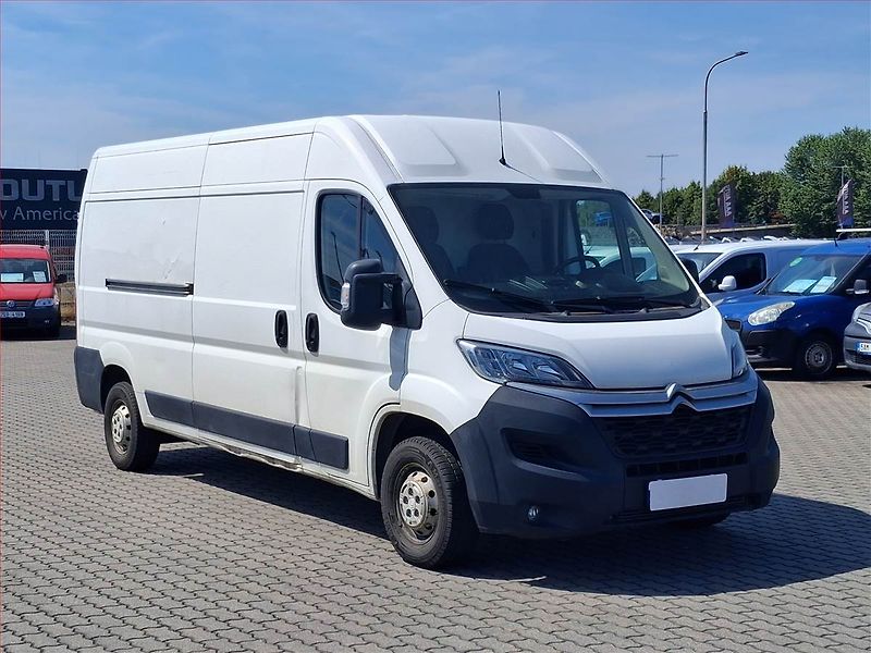 Citroën Jumper (2020) 2.2 BlueHDi, L3H2, 13m3, 1.0t - fotografie inzerátu