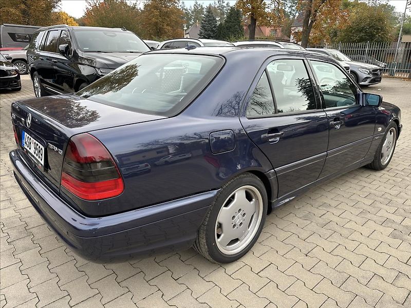 Mercedes-Benz Ostatní 4,3   43 AMG - fotka 6 z 28