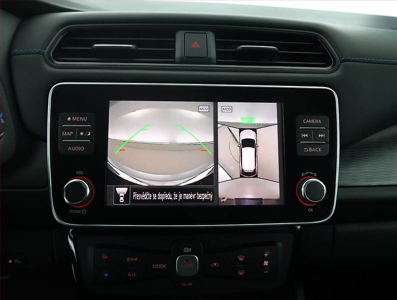 Nissan Leaf (2020) 62 kWh, SoH 87% - fotka 23 z 28
