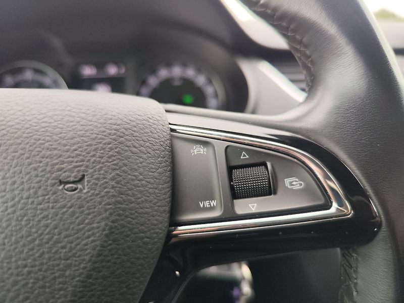 Škoda Octavia 1.5 TSi/96kW Ambition G-TEC - fotka 21 z 26