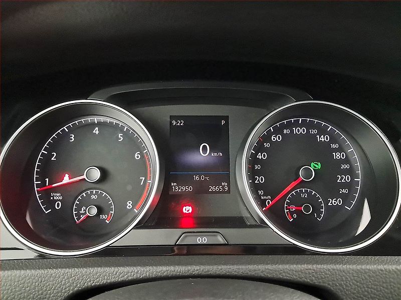 Volkswagen Golf (2020) 1.5 TSI, Automat, Tempomat - fotka 11 z 22
