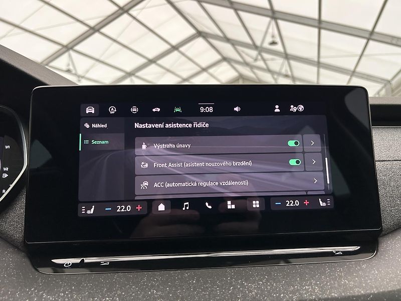 Škoda Octavia 2.0 TDI Top selection - fotka 10 z 30