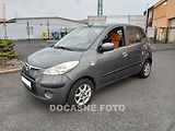 Hyundai i10 (2010) 1.2i, ČR, servis.kniha - náhled 1