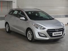 Hyundai i30 (2015) 1.6CRDi, ČR, autoAC - fotografie inzerátu