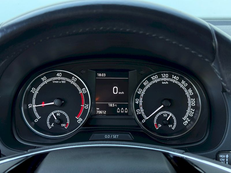 Škoda Fabia (2021) Combi 1.0 TSI 70 kW - fotka 8 z 21