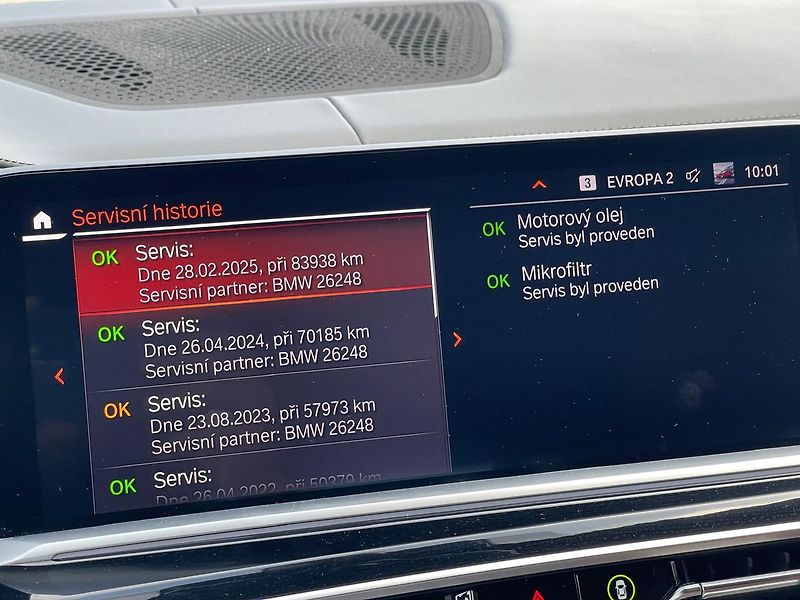 BMW X7 40i M Sport PANO DPH TZ 6 míst - fotka 23 z 26
