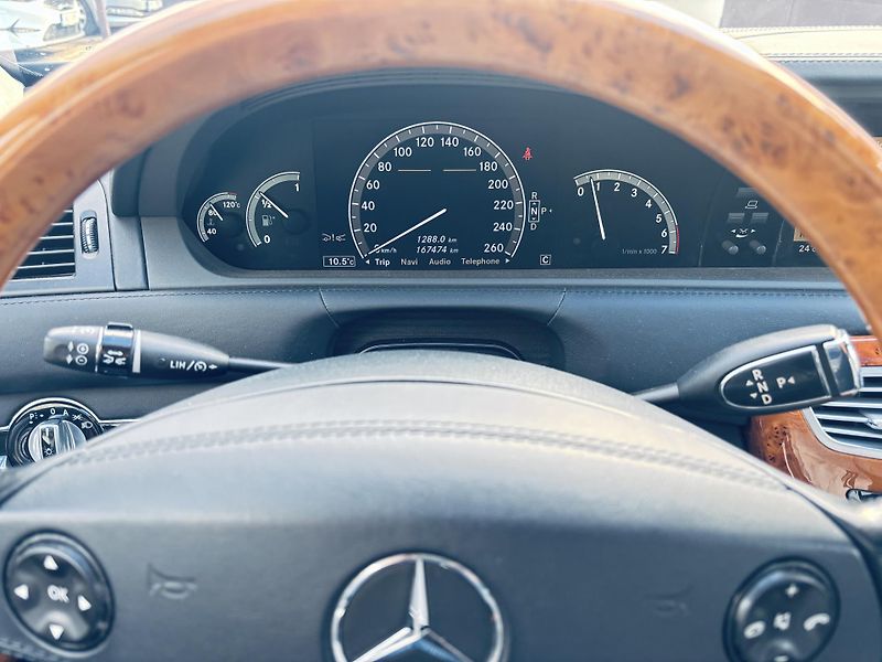 Mercedes-Benz CL (2007) 600 V12, 380kW, ČR - fotka 13 z 18