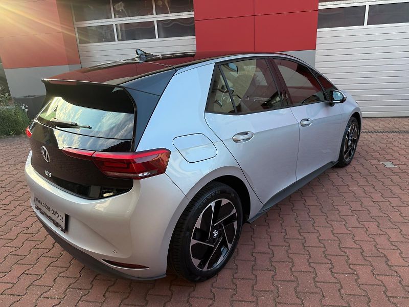 Volkswagen ID.3 (2023) Pro,62kWh,ACC,LED,Facelift2024 - fotka 7 z 21