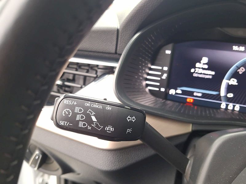 Škoda Kamiq (2022) 1.0 TSI / 81 kW / 6MP / Style - fotka 19 z 32