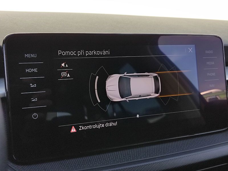 Škoda Fabia (2022) Ambition Plus 1,0 Tsi 70 Kw - fotka 19 z 35