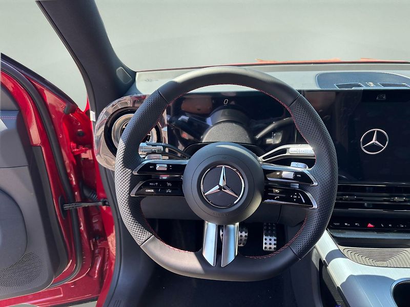Mercedes-Benz GLB (2026) 200 4MATIC - fotka 9 z 12