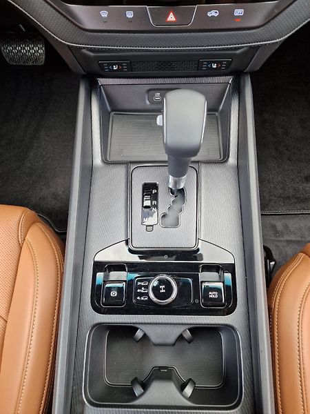KGM Musso Grand (2026) Premium 4WD, AT - fotka 20 z 22