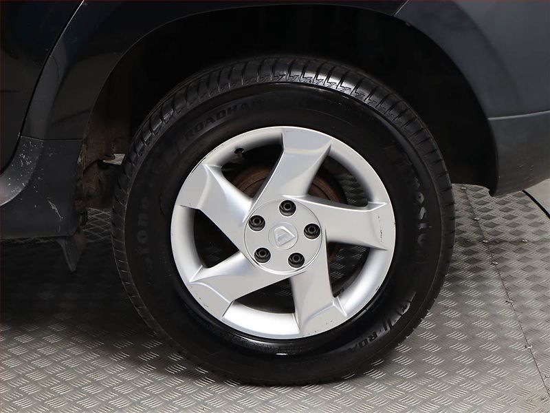 Dacia Duster (2012) 1.6 16V - fotka 11 z 11