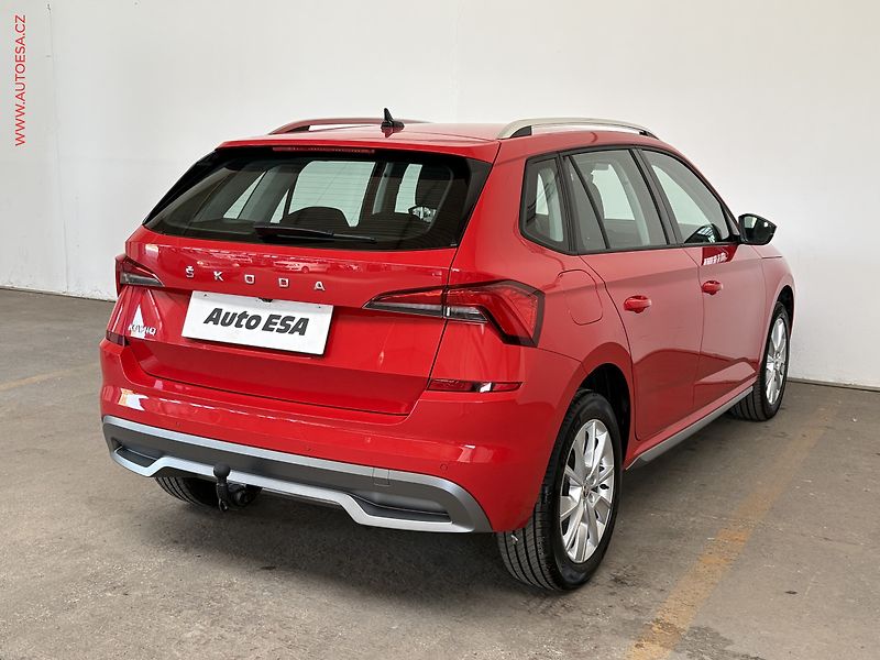 Škoda Kamiq (2020) 1.0 TSi, Style, DSG, TZ, navi - fotka 4 z 16