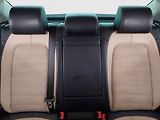 Volkswagen CC (2012) Comfortline 2.0 TDI, Automat - náhled 10