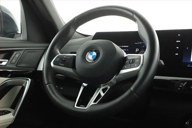 BMW X2 (2024) sDrive20i - fotka 8 z 20