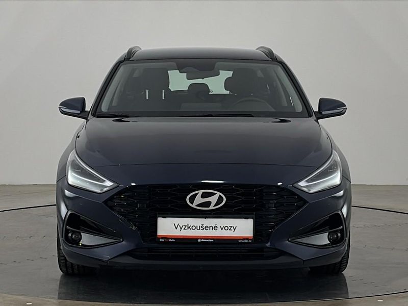 Hyundai i30 Smart DCT - fotka 4 z 26