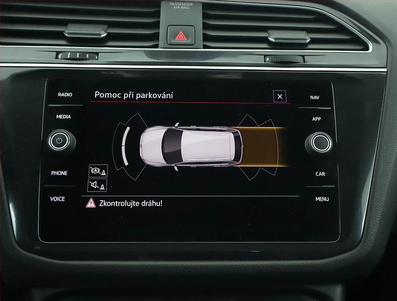 Volkswagen Tiguan Allspace (2022) R-Line 2.0 TDI - fotka 15 z 15