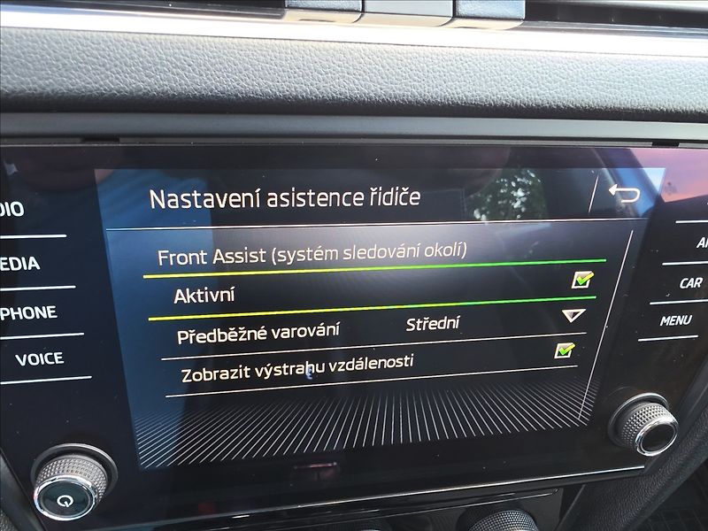 Škoda Octavia 1,4 TSi 110KW Style+ ALU TZ - fotka 21 z 45