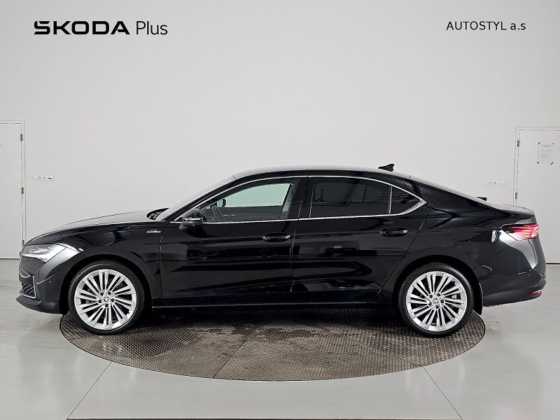 Škoda Superb (2024) 2.0TSI 195KW 4X4 Laurin a Klem - fotka 3 z 34