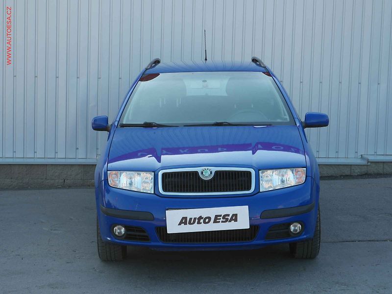 Škoda Fabia (2005) 1.4i, ČR, AC, temp - fotka 2 z 12