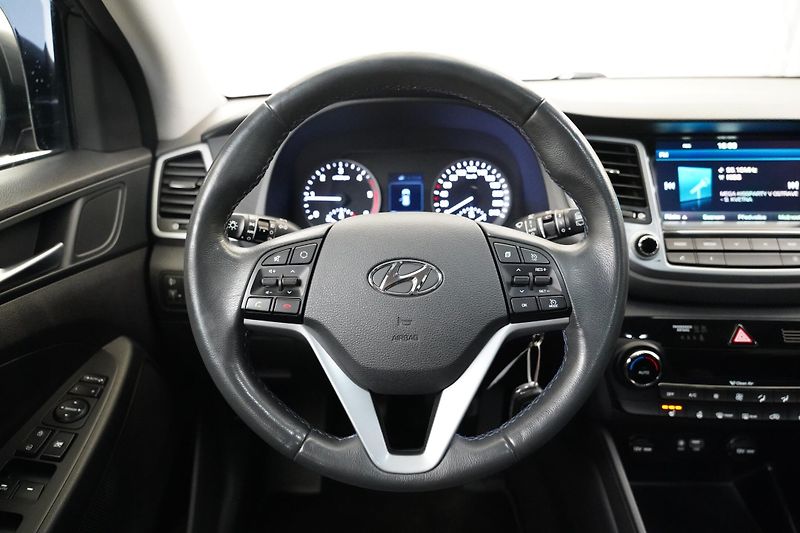 Hyundai Tucson - fotka 17 z 25