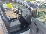 Volkswagen Caddy (2011) 1.6 TDi klima tažné 75kw - náhled 15