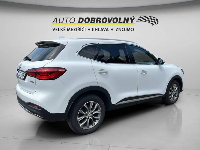 MG HS Emotion 1.5 T-GDI MT6 (119kW)/ - fotka 9 z 37