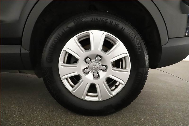 Audi Q3 (2014) Exclusive 2.0 TDI, 4X4 - fotka 14 z 14
