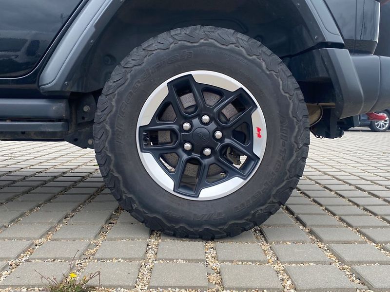 Jeep Wrangler (2020) RUBICON UNLIMITED 2,0(200kW)BA - fotka 13 z 34